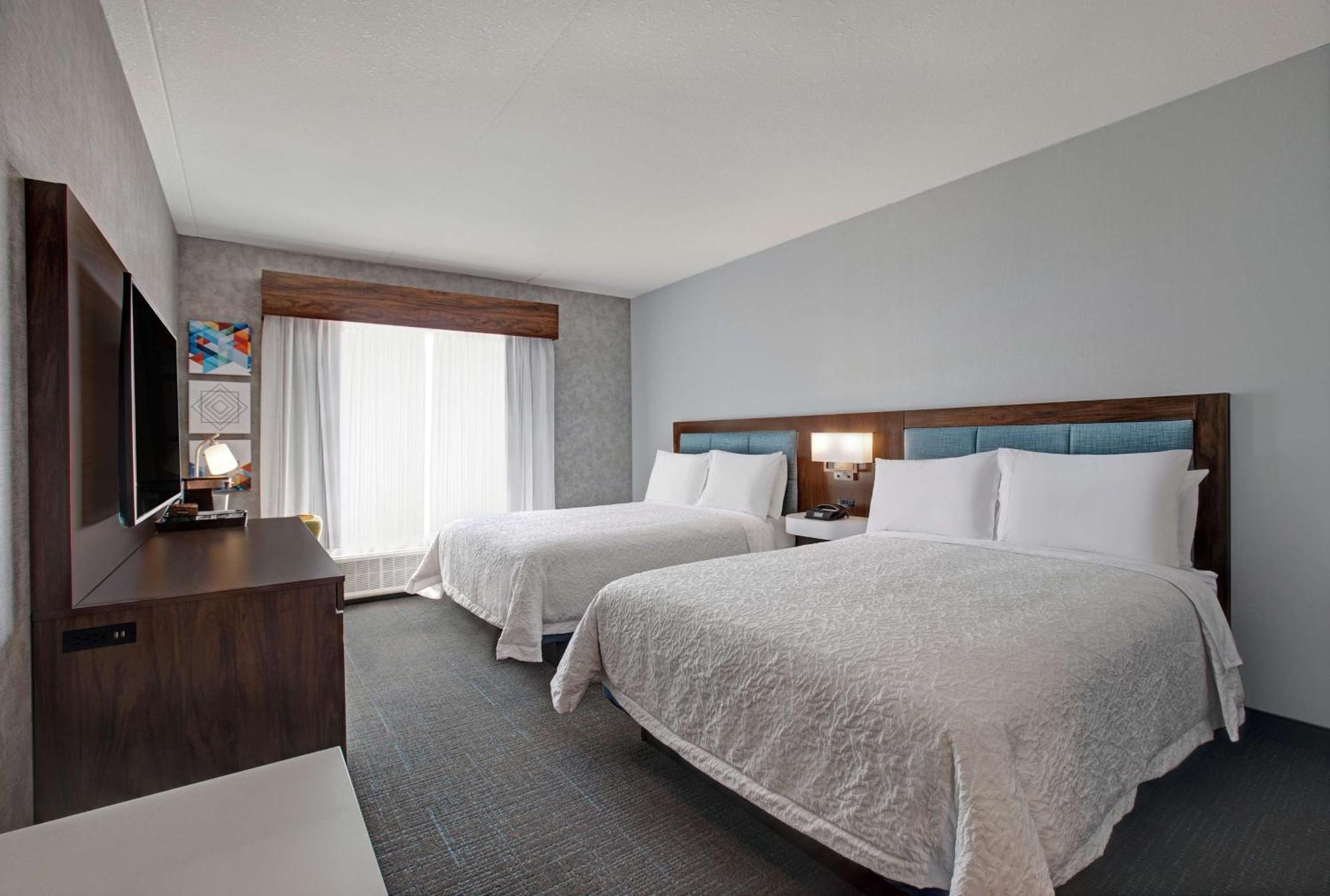 Hampton Inn & Suites By Hilton Waterloo St. Jacobs Ngoại thất bức ảnh