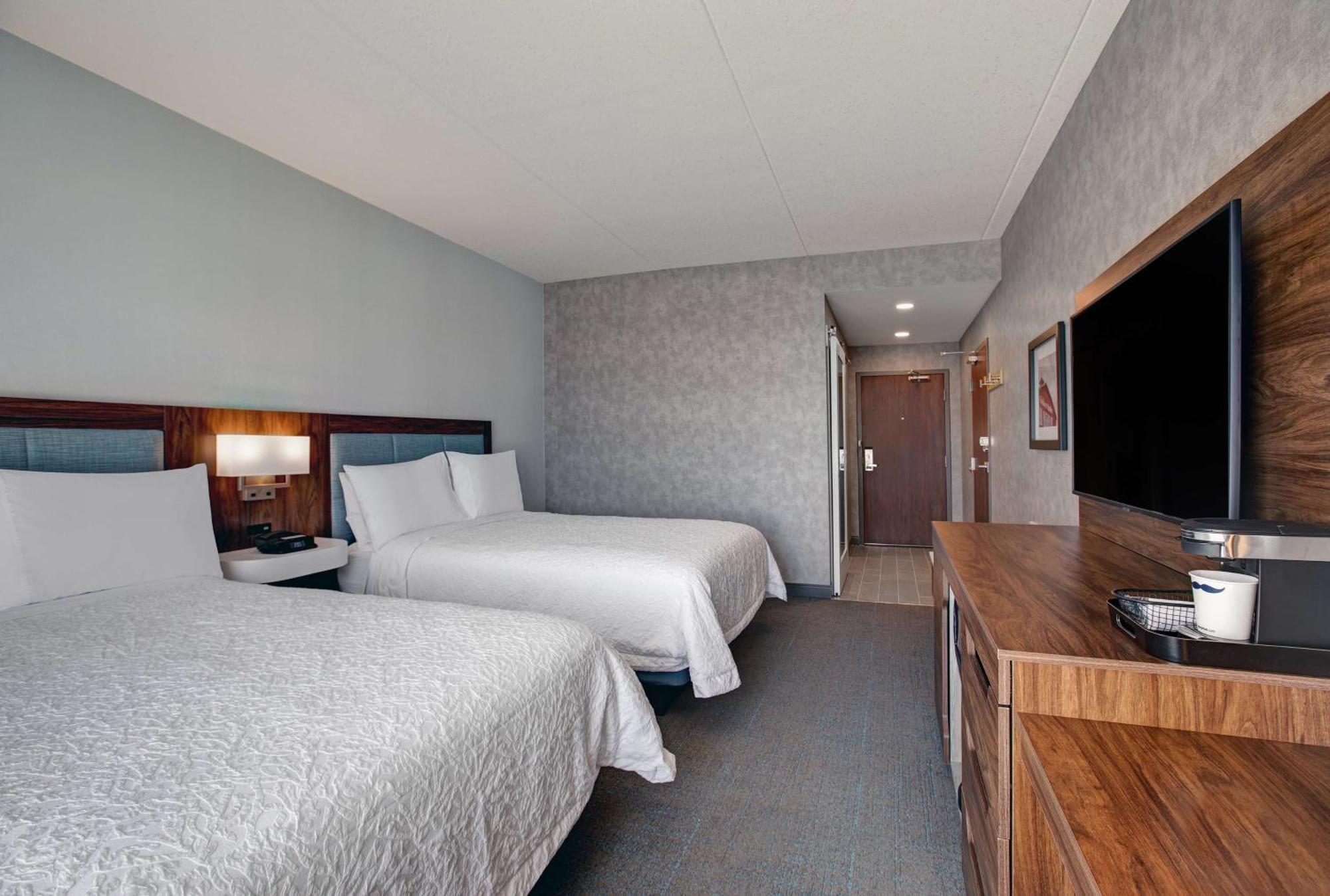 Hampton Inn & Suites By Hilton Waterloo St. Jacobs Ngoại thất bức ảnh