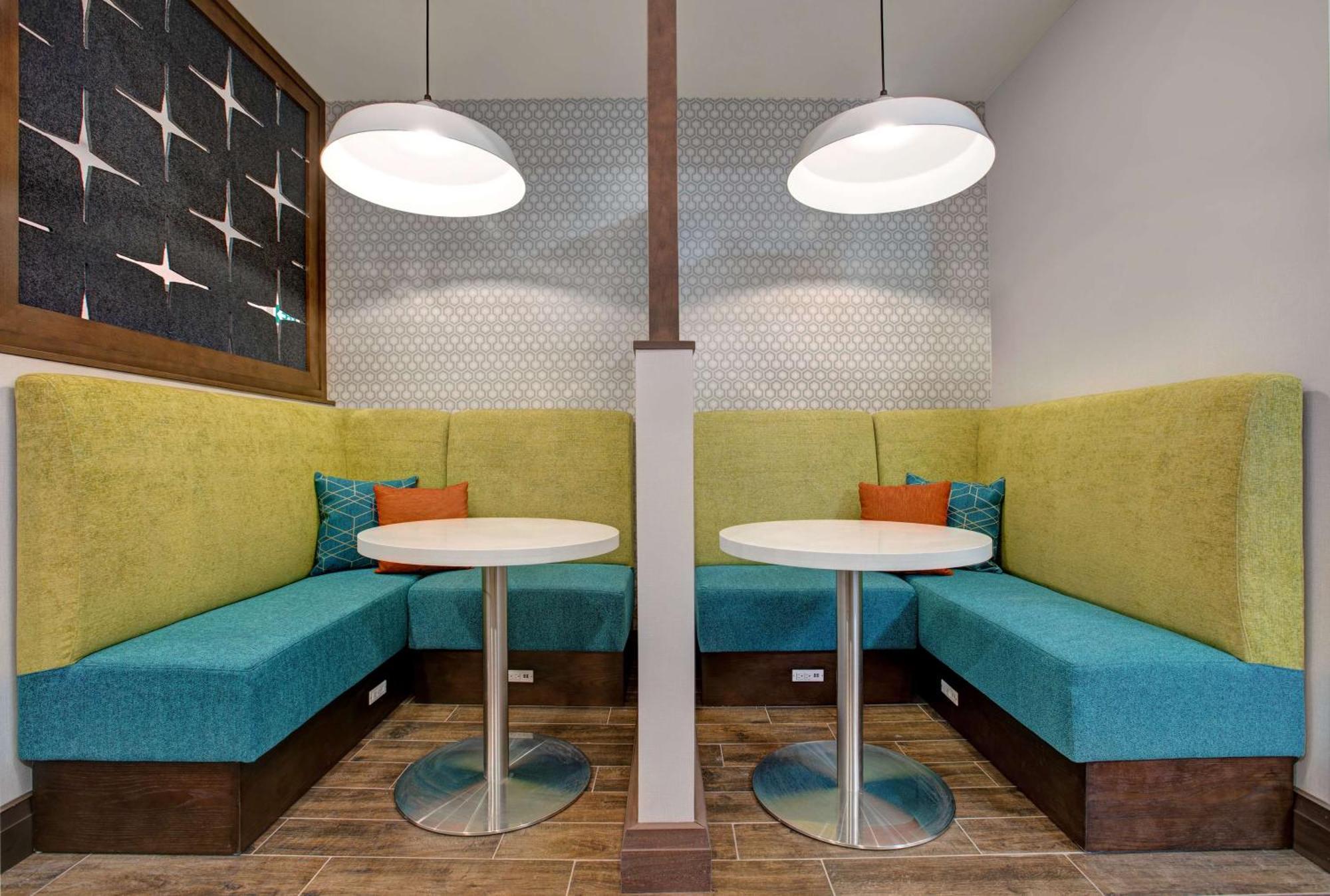 Hampton Inn & Suites By Hilton Waterloo St. Jacobs Ngoại thất bức ảnh