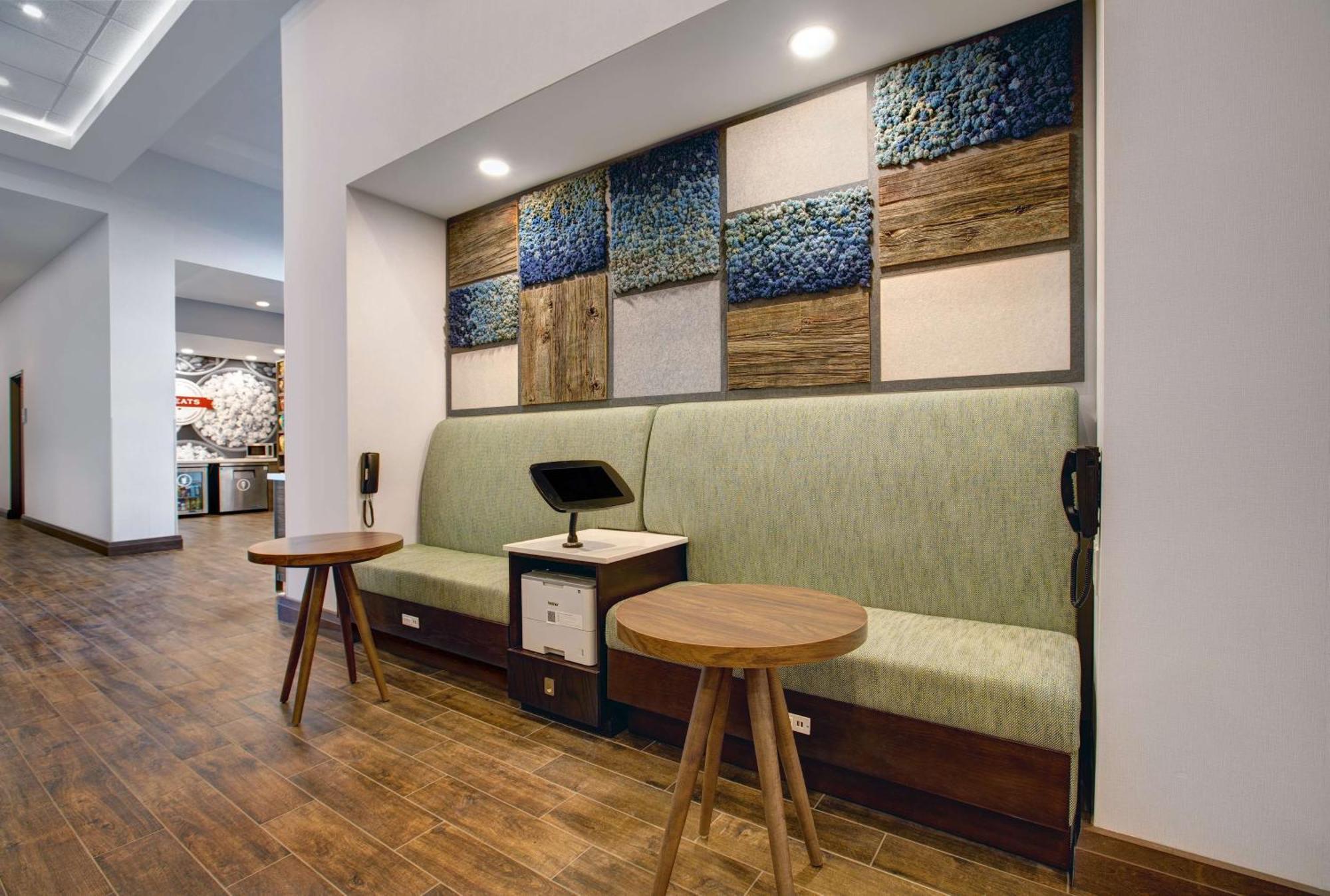 Hampton Inn & Suites By Hilton Waterloo St. Jacobs Ngoại thất bức ảnh
