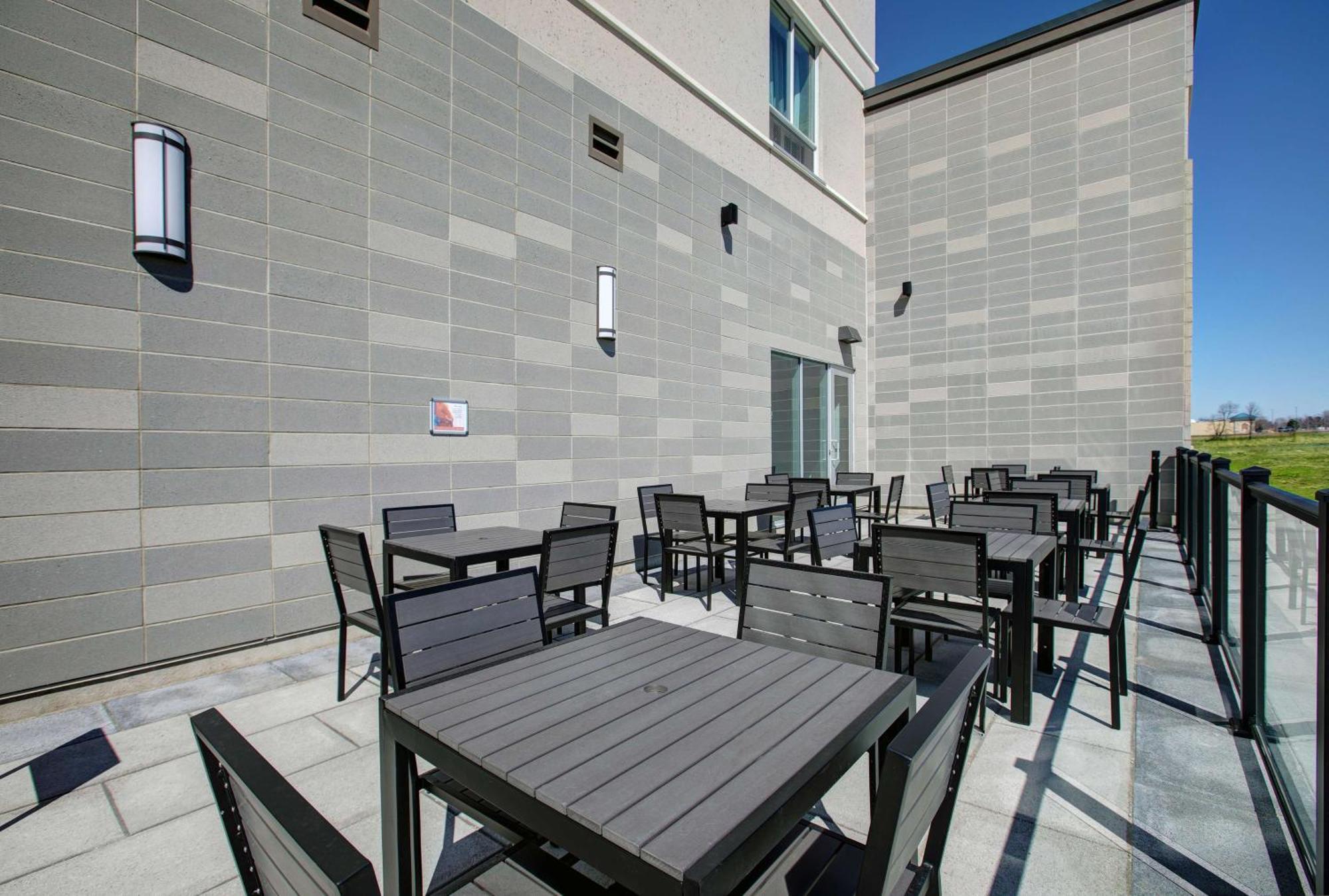 Hampton Inn & Suites By Hilton Waterloo St. Jacobs Ngoại thất bức ảnh
